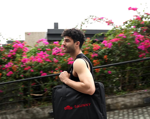 Comes with a Carrying Bag